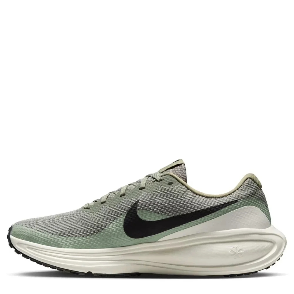 SIZE 10 - NIKE MENS REVOLUTION 8 RUNNING SHOE